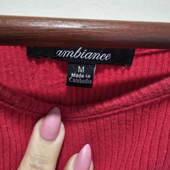 Red Dress - Picture 2 of 2